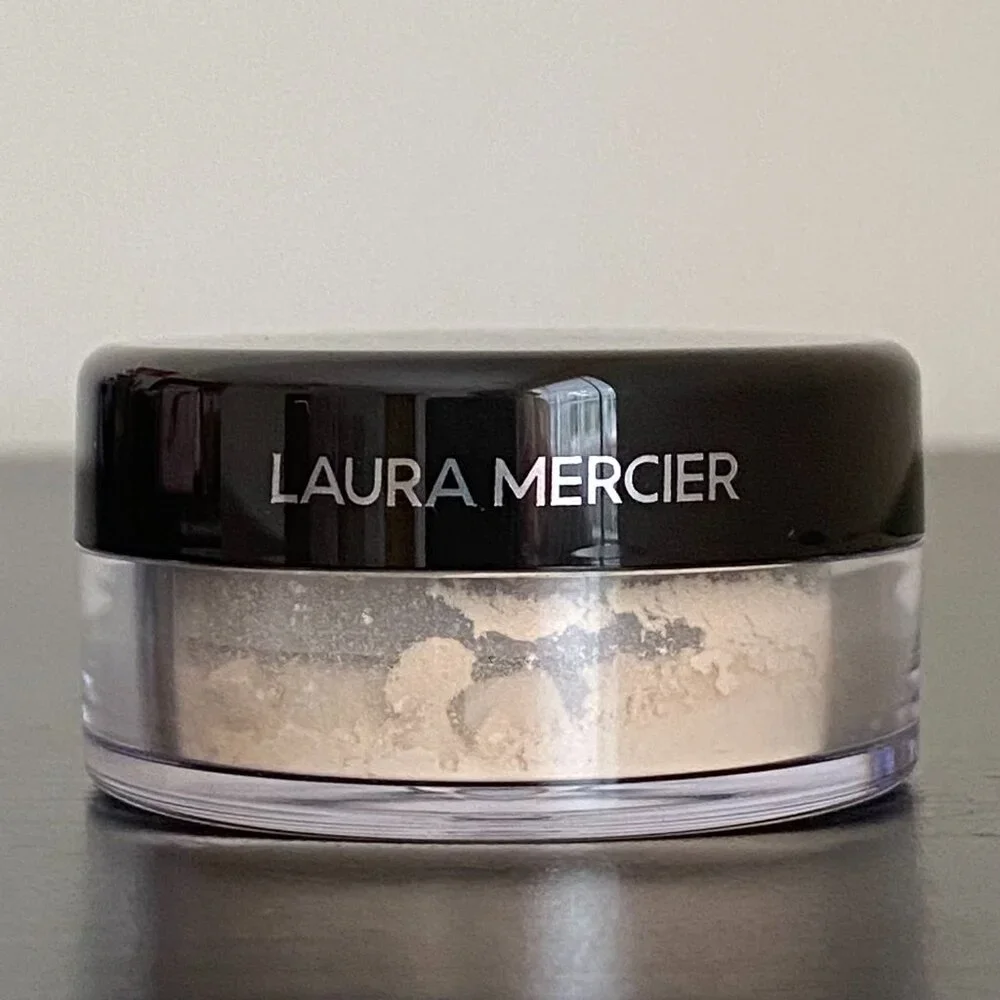 Laura Mercier Set: Translucent Loose Setting Powder and Caviar Eyeshadow Stick